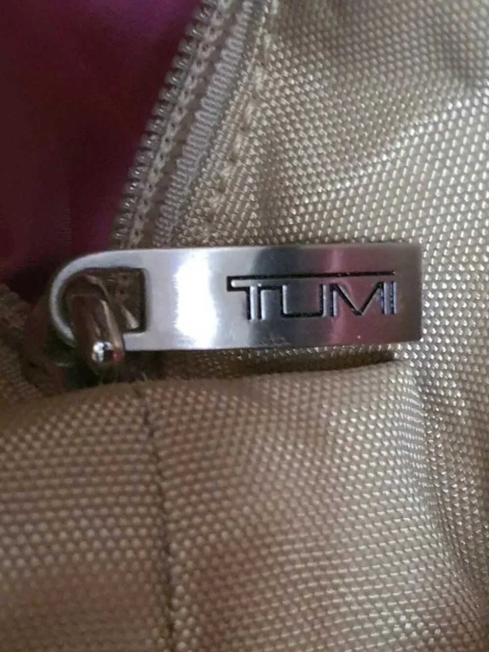 TUMI Cargo Leather Strap Canvas Tote Bag Tan Beige 2 Pockets Keyholder Zip